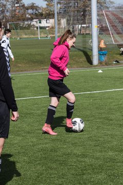 Bild 9 - B-Juniorinnen SG Weststeinburg/Bei - SV Fisia 03 : Ergebnis: 1:2